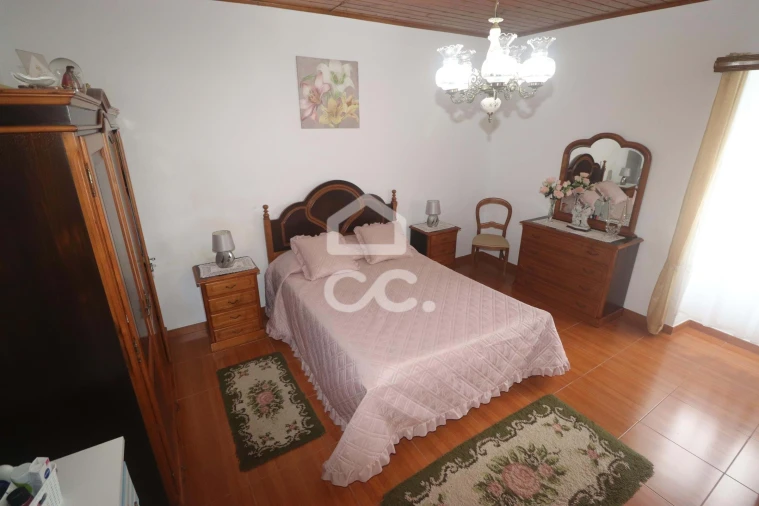 Moradia T3 para Venda em Furnas Foto 7