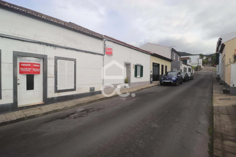 Moradia T3 para Venda em Furnas Foto 42