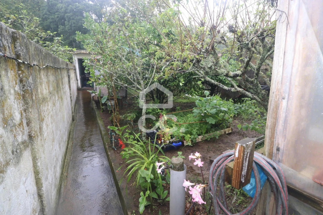 Moradia T3 para Venda em Furnas Foto 36