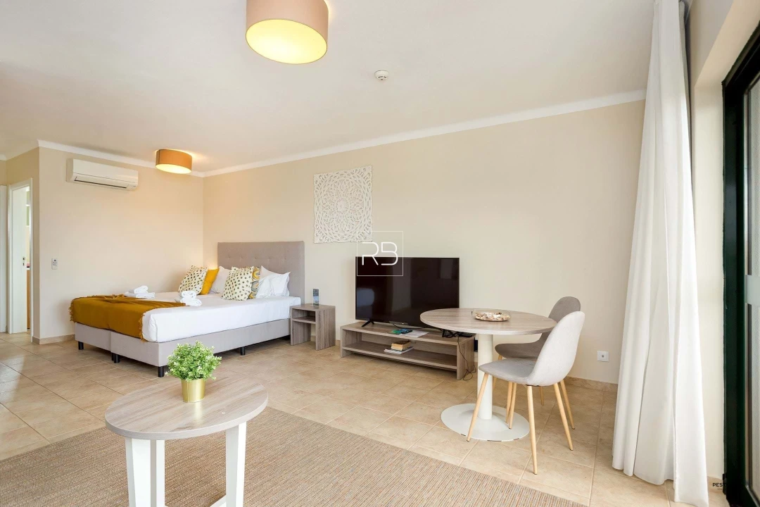 Apartamento para Venda em Ferragudo Foto 1