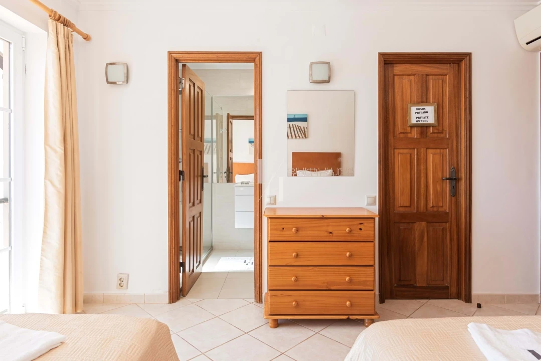 Moradia T3 para Arrendamento férias em Quarteira Foto 14