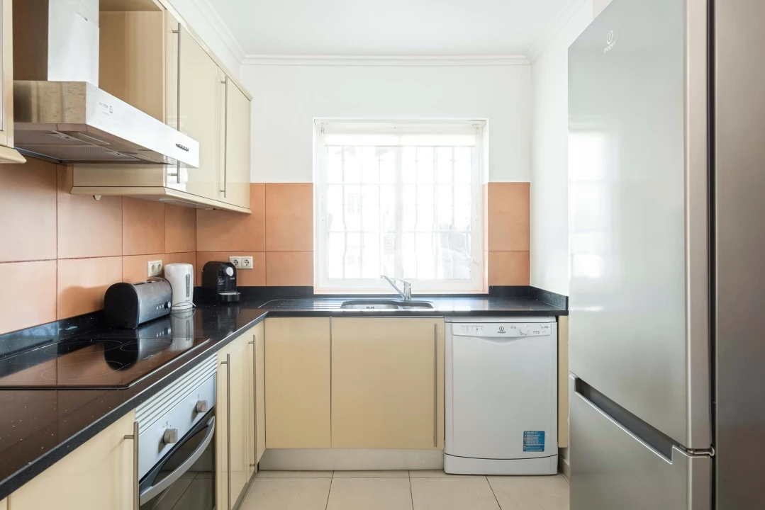 Moradia T3 para Arrendamento férias em Quarteira Foto 6