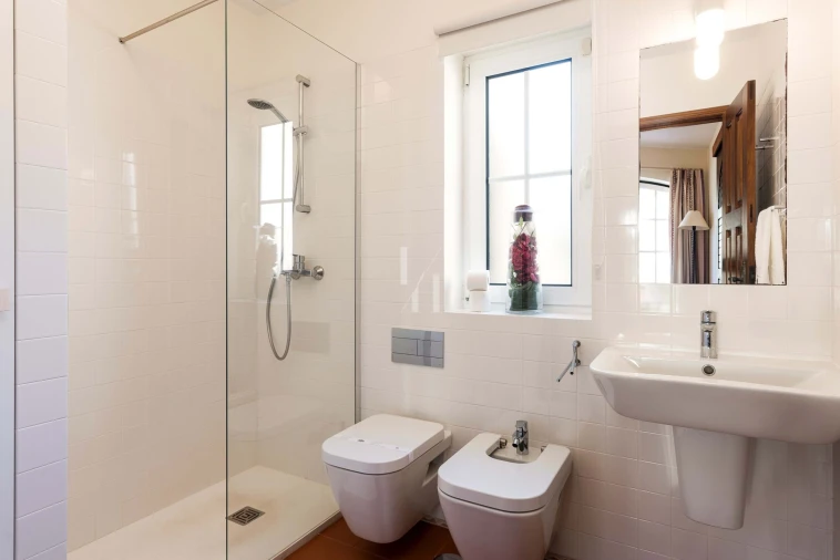 Apartamento T1 para Arrendamento férias em Quarteira Foto 9