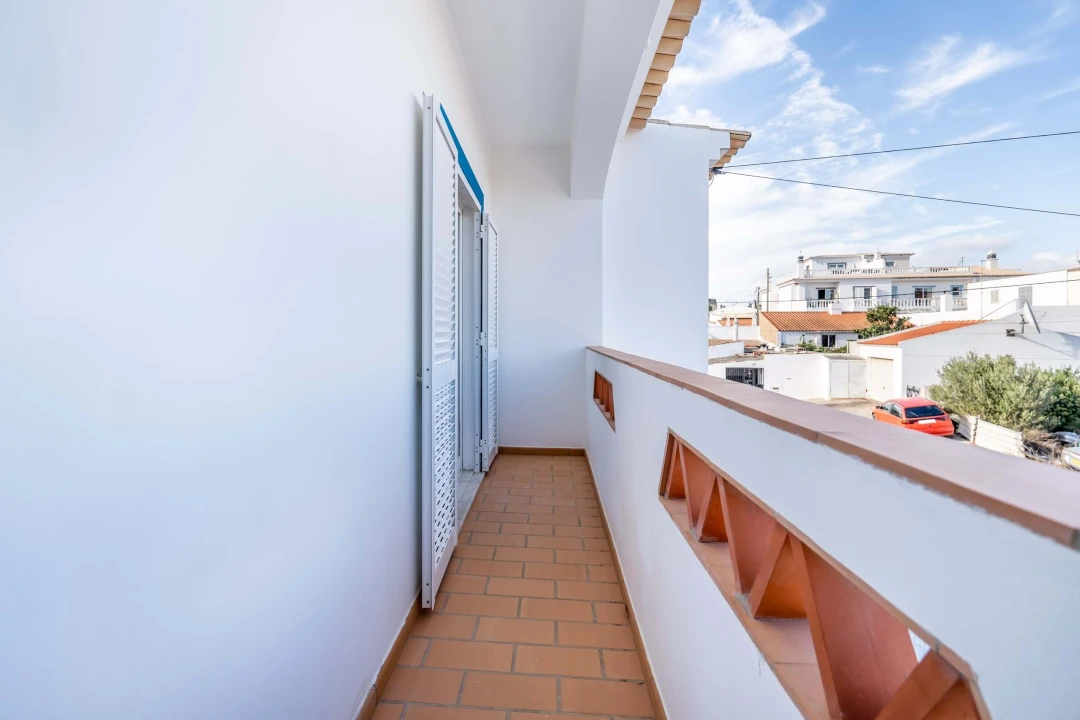 Moradia T2 para Venda em Budens Foto 29