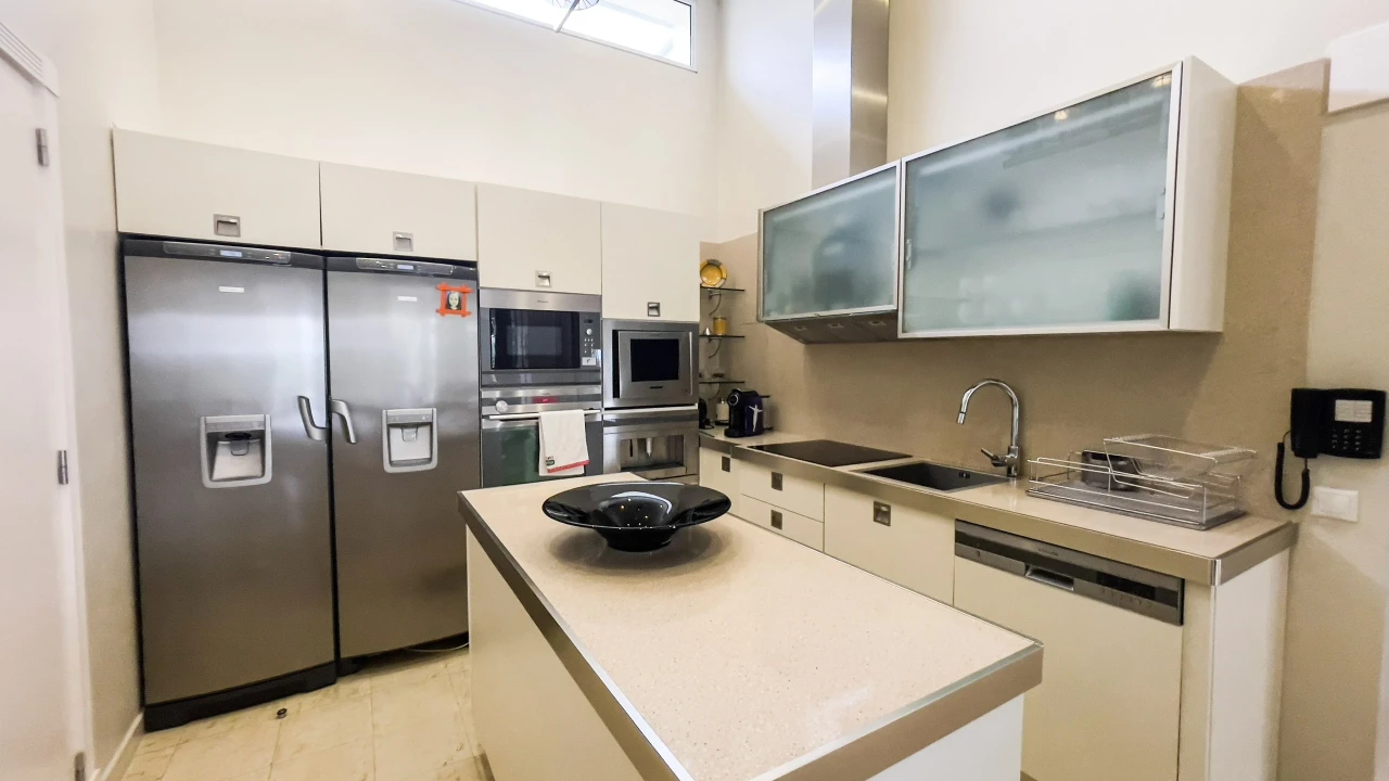 Moradia T4 para Venda em Rosto do Cão (São Roque) Foto 14