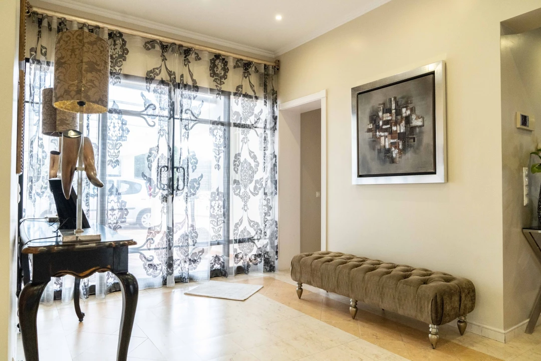 Moradia T4 para Venda em Rosto do Cão (São Roque) Foto 8