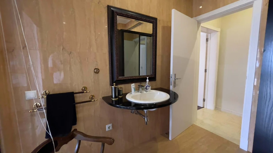 Moradia T4 para Venda em Rosto do Cão (São Roque) Foto 27