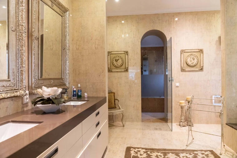 Moradia T4 para Venda em Rosto do Cão (São Roque) Foto 4