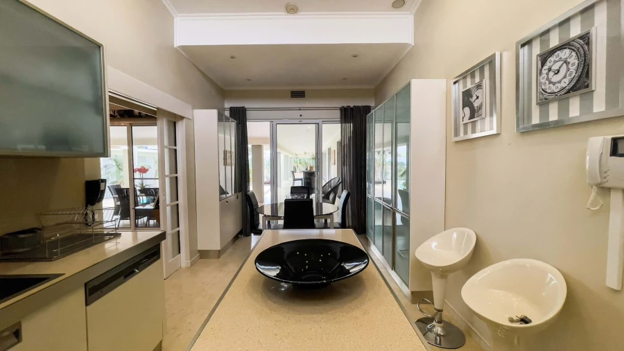 Moradia T4 para Venda em Rosto do Cão (São Roque) Foto 15