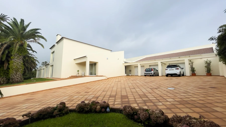 Moradia T4 para Venda em Rosto do Cão (São Roque) Foto 29