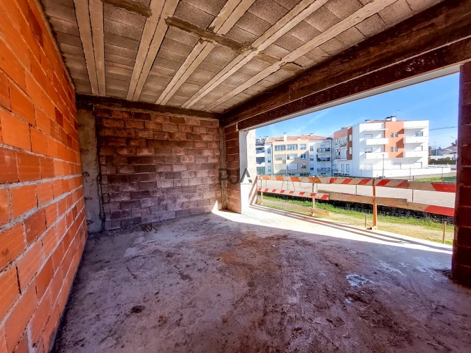 Moradia T3 para Venda em Fragosela Foto 5