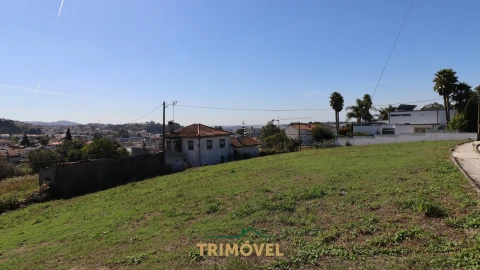 Terreno para Venda em O. Azeméis, Riba-Ul, Ul, Macinhata Seixa, Madail