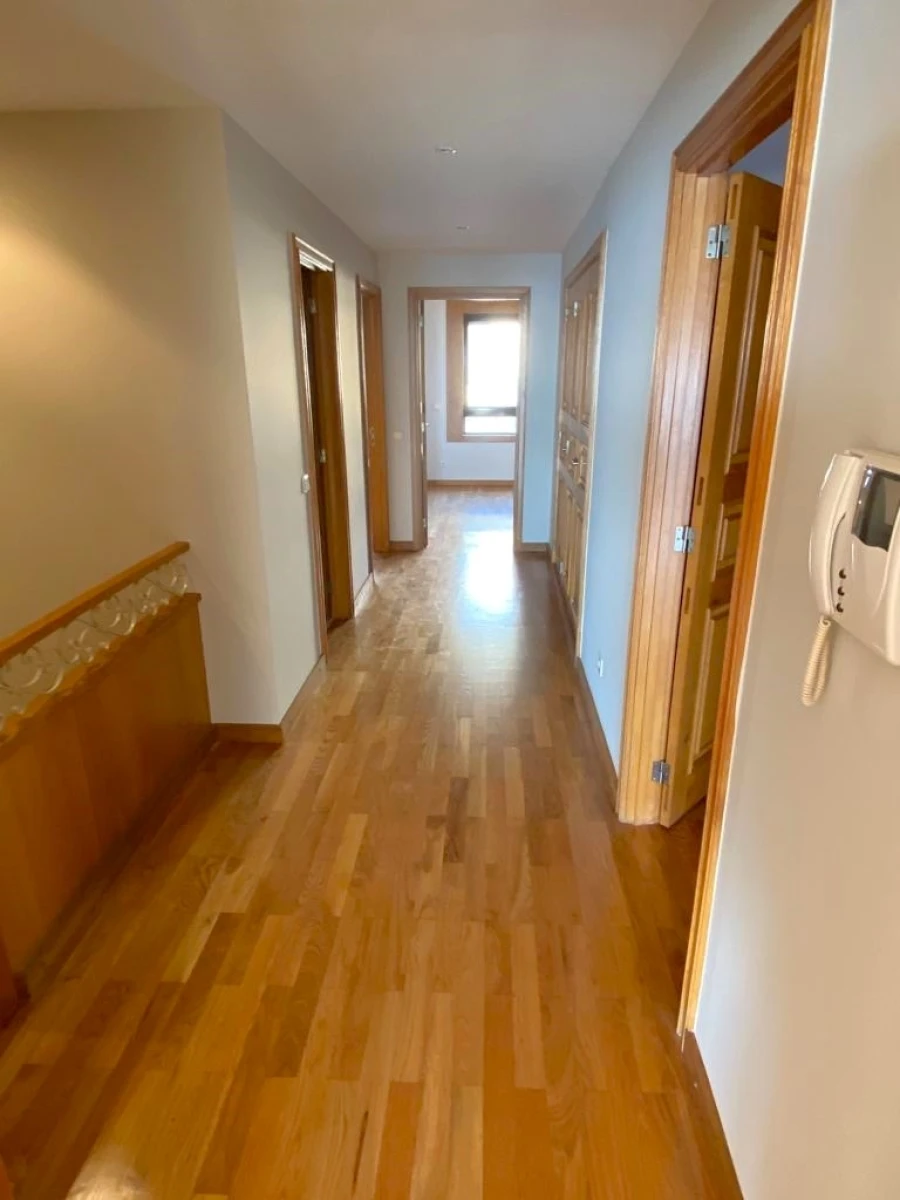 Apartamento T5 para Venda em Aldoar, Foz do Douro e Nevogilde Foto 5