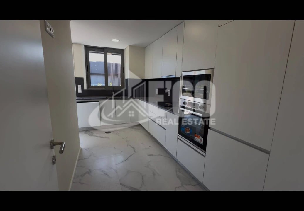 Apartamento T3 para Venda em Espinho Foto 6