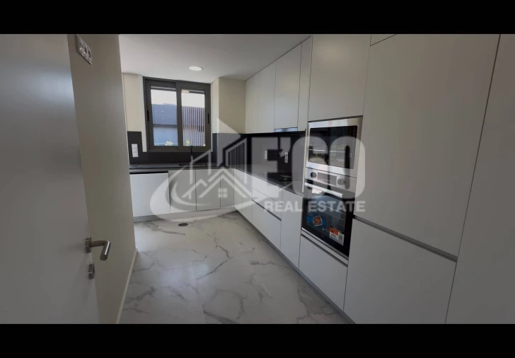 Apartamento T3 para Venda em Espinho Foto 6