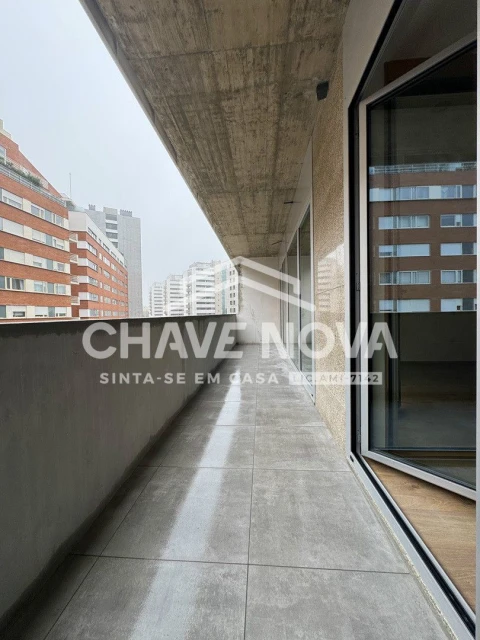 Apartamento T1 para Arrendamento em Ramalde