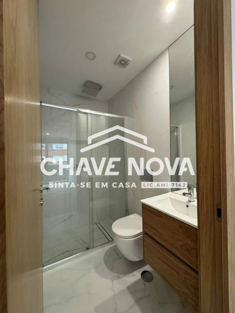 Apartamento T2 para Arrendamento em Ramalde