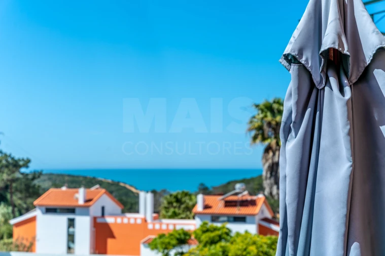 Apartamento T1 para Venda em Carvoeira Foto 4