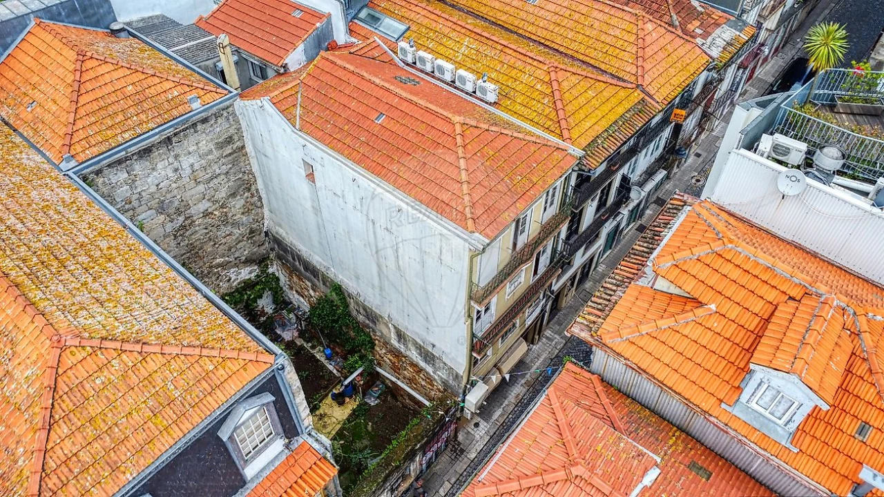 Prédio para Venda em Cedofeita, Santo Ildefonso, Sé, Miragaia, São Nicolau e Vitória Foto 30