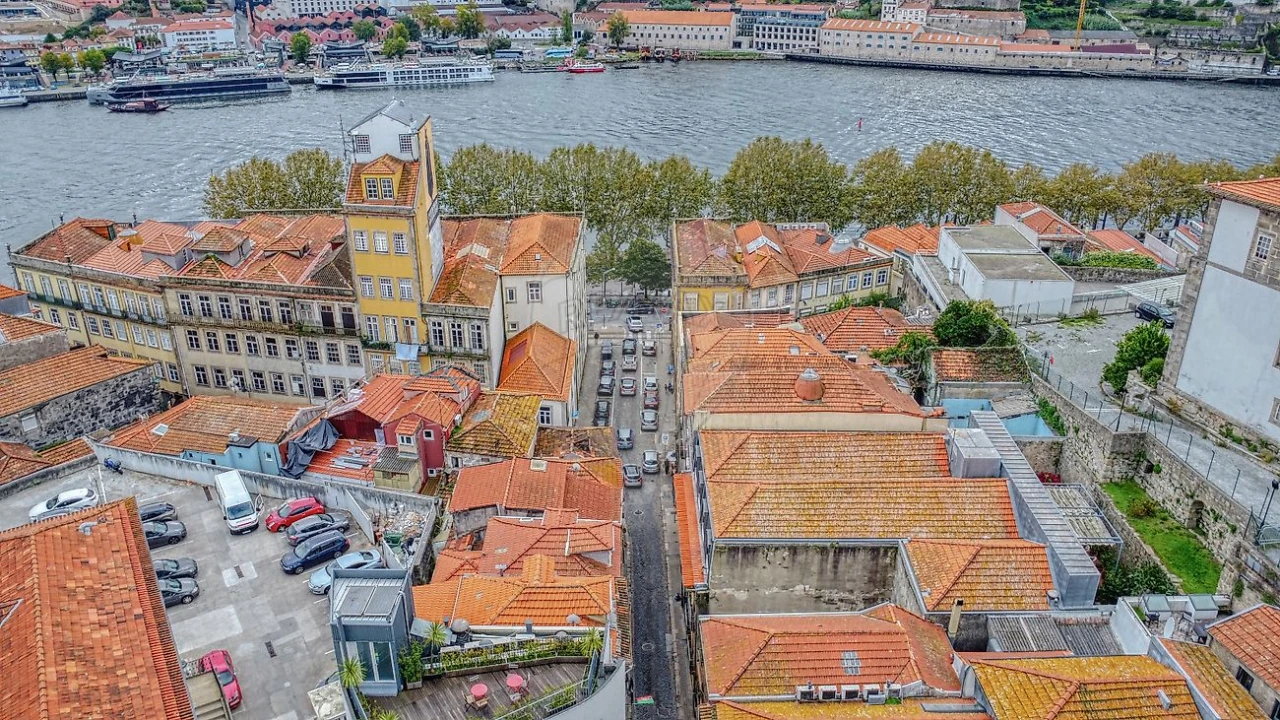 Prédio para Venda em Cedofeita, Santo Ildefonso, Sé, Miragaia, São Nicolau e Vitória Foto 27