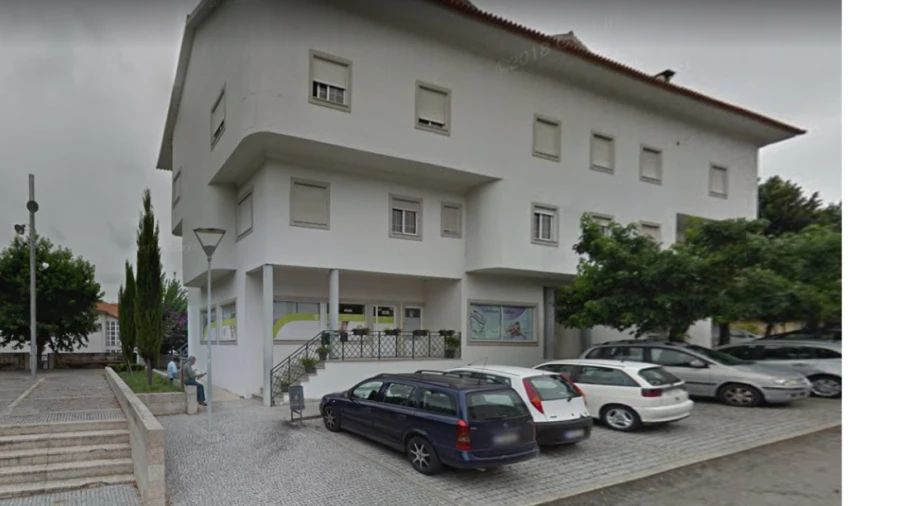 Loja para Venda em Vouzela e Paços de Vilharigues