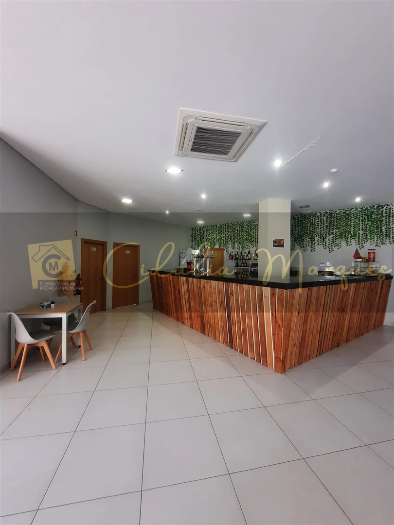 Loja para Venda em Rio de Loba Foto 20