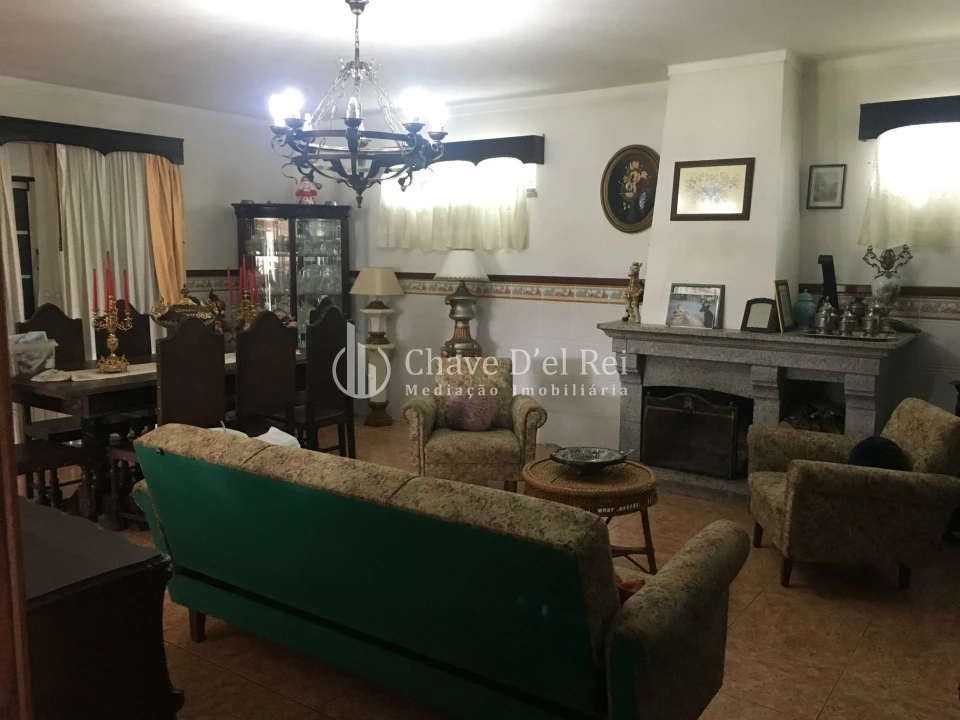 Moradia T5 para Venda em Santos Evos Foto 9