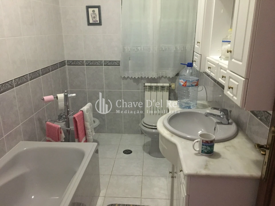 Moradia T5 para Venda em Santos Evos Foto 17