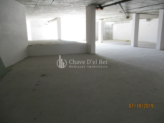 Loja para Arrendamento em Viseu Foto 8