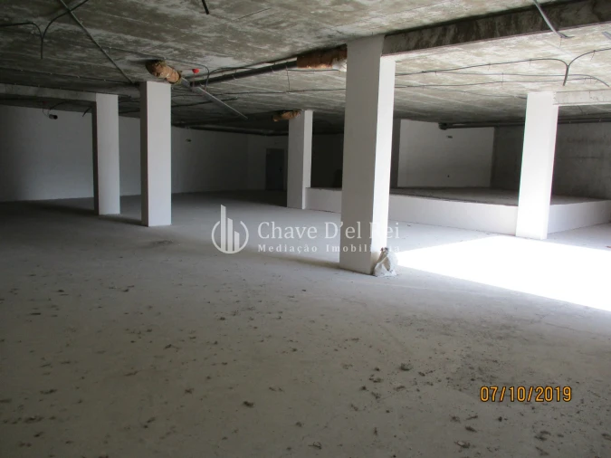 Loja para Arrendamento em Viseu Foto 6