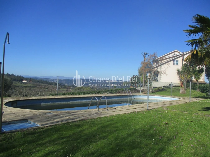 Quinta T5 para Venda em Fornos de Maceira Dão Foto 35
