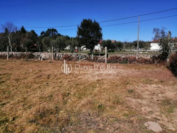 Terreno para Venda em Campo