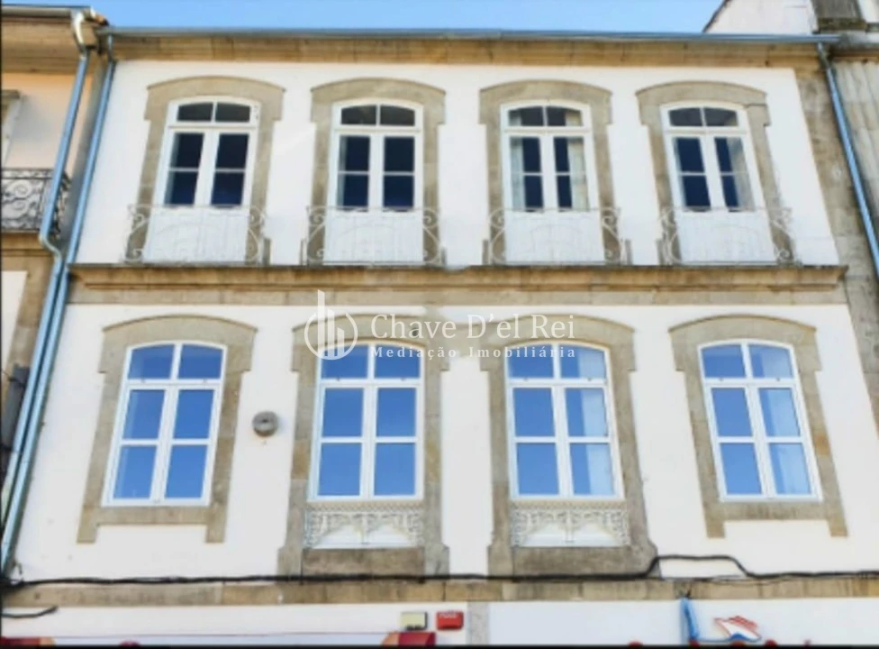 Apartamento T0 para Venda em Viseu Foto 1