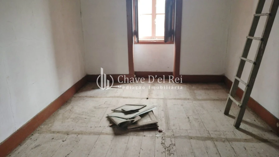 Quinta T5 para Venda em Fornos de Maceira Dão Foto 37