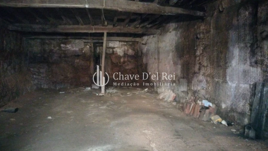 Quinta T5 para Venda em Fornos de Maceira Dão Foto 16