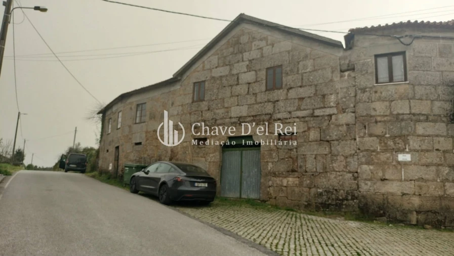 Quinta T5 para Venda em Fornos de Maceira Dão Foto 14