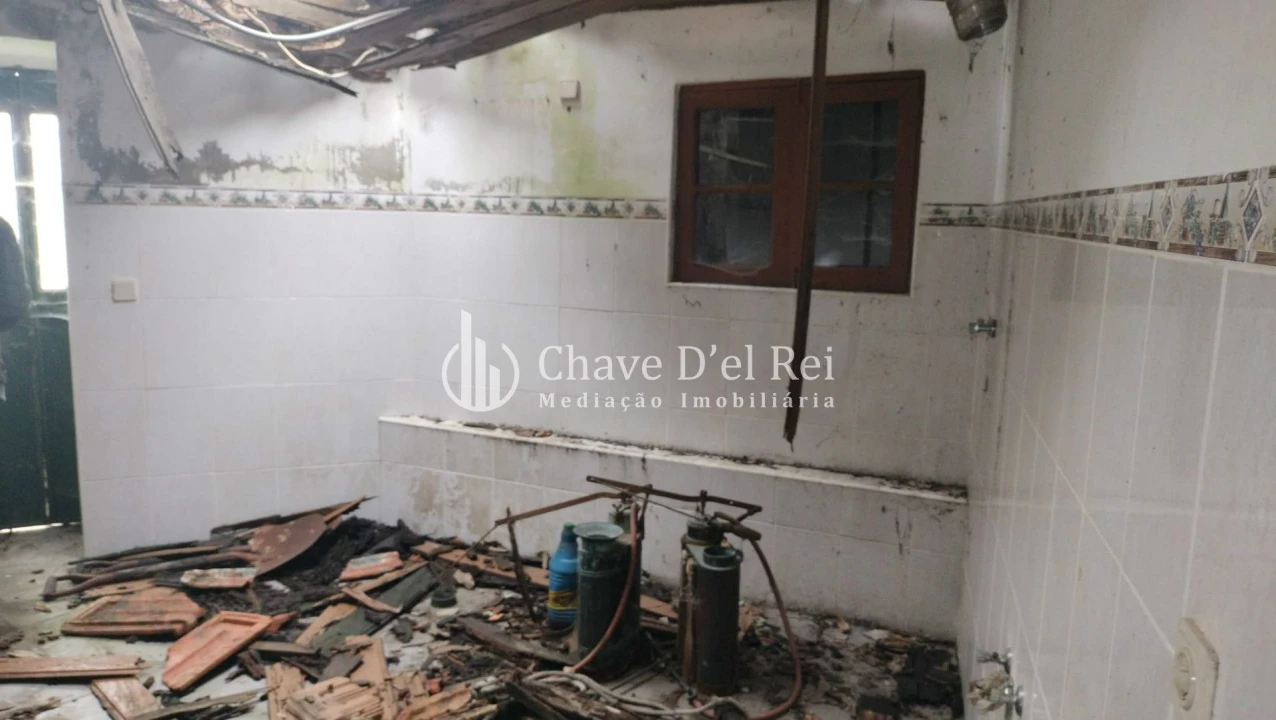 Quinta T5 para Venda em Fornos de Maceira Dão Foto 24