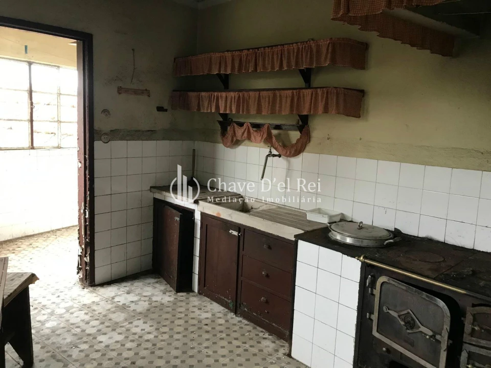 Moradia T3 para Venda em Espinho Foto 5