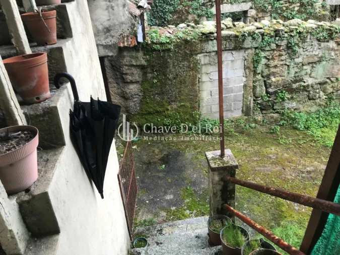 Moradia T3 para Venda em Espinho Foto 4