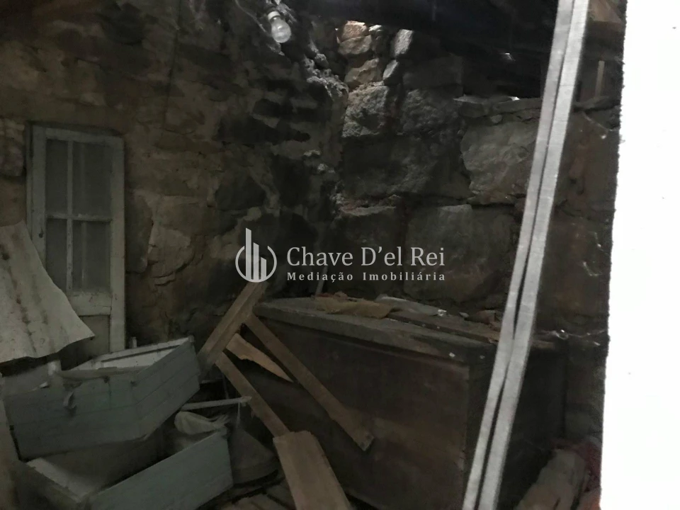 Moradia T3 para Venda em Espinho Foto 16