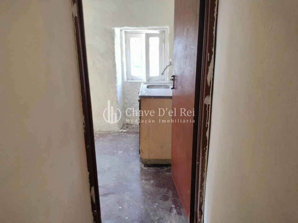 Moradia T2 para Venda em Santos Evos Foto 7