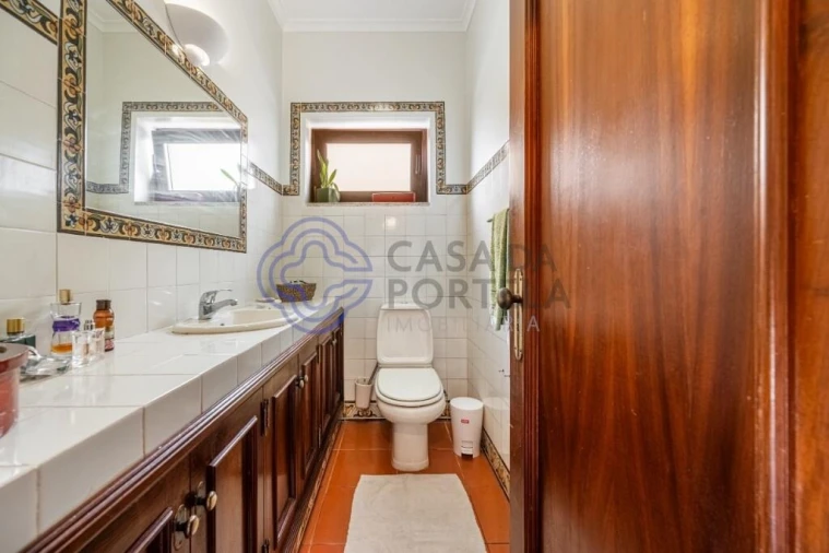 Moradia T5 para Venda em Gulpilhares e Valadares Foto 13