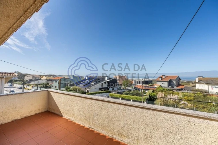 Moradia T5 para Venda em Gulpilhares e Valadares Foto 31