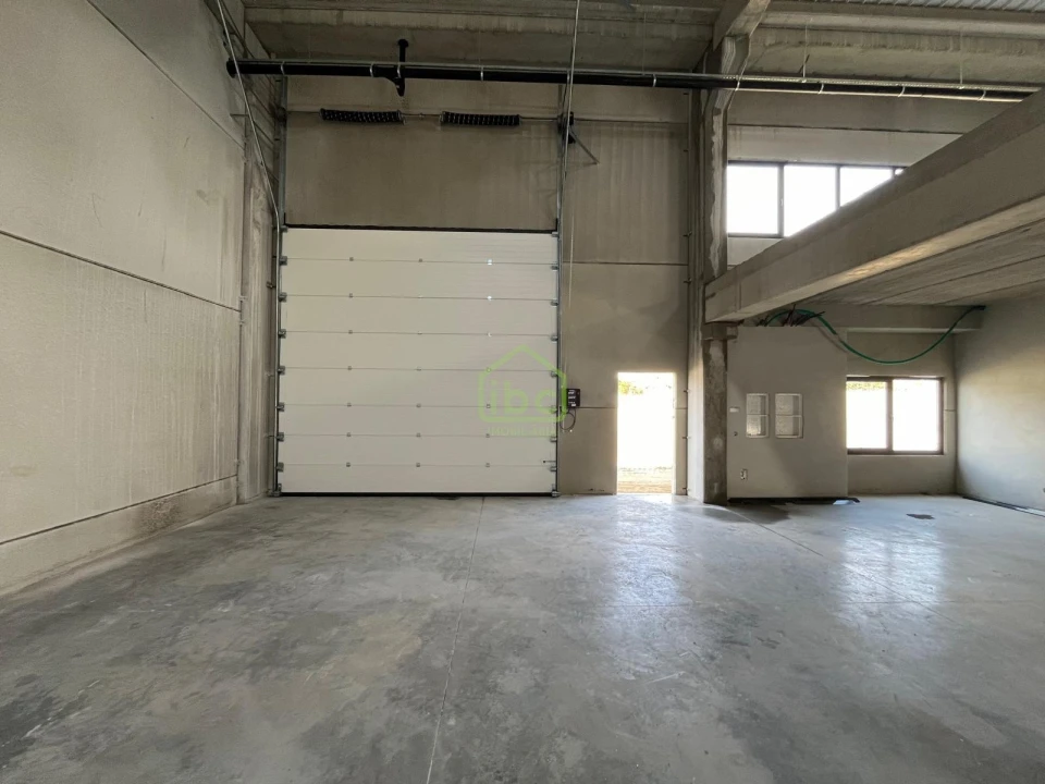 Armazém para Arrendamento em Aver-O-Mar, Amorim e Terroso Foto 11