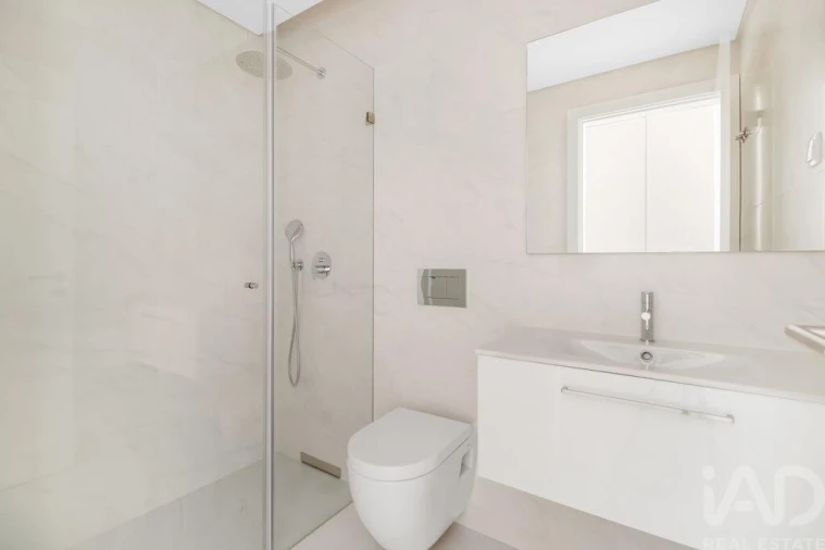 Apartamento T2 para Venda em Arroios Foto 18