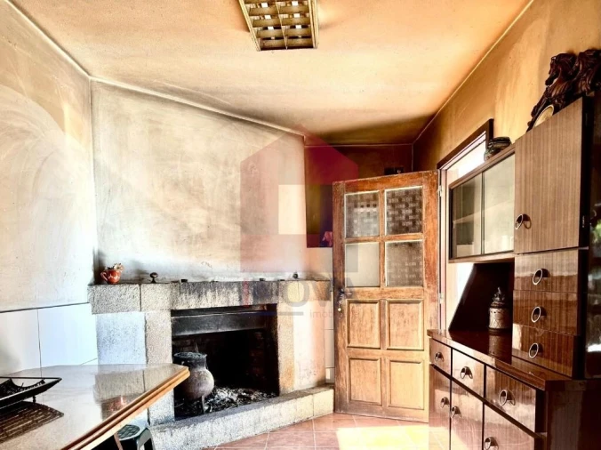 Moradia T2 para Venda em Pico de Regalados, Gondiães e Mós Foto 6