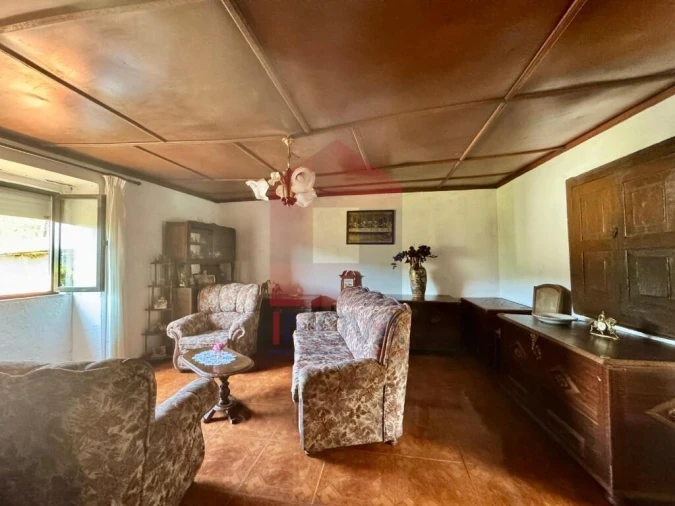 Moradia T2 para Venda em Pico de Regalados, Gondiães e Mós Foto 15