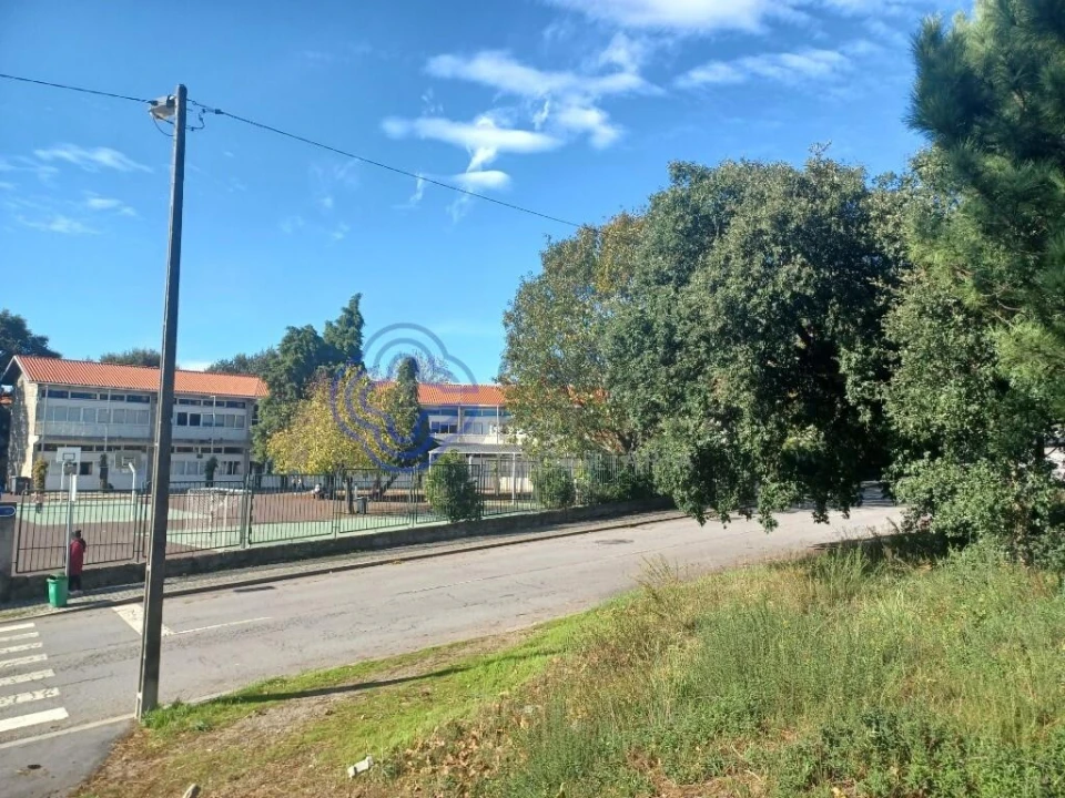 Terreno para Venda em Campanhã Foto 10