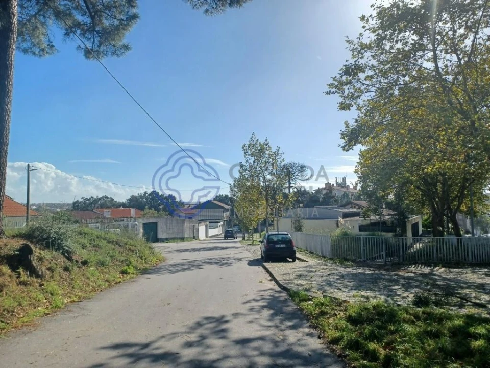 Terreno para Venda em Campanhã Foto 8