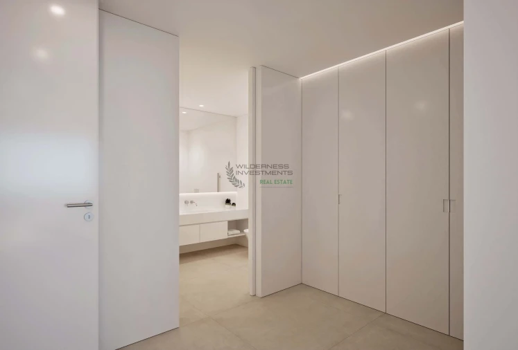 Moradia T4 para Venda em Lagos (São Sebastião e Santa Maria) Foto 19